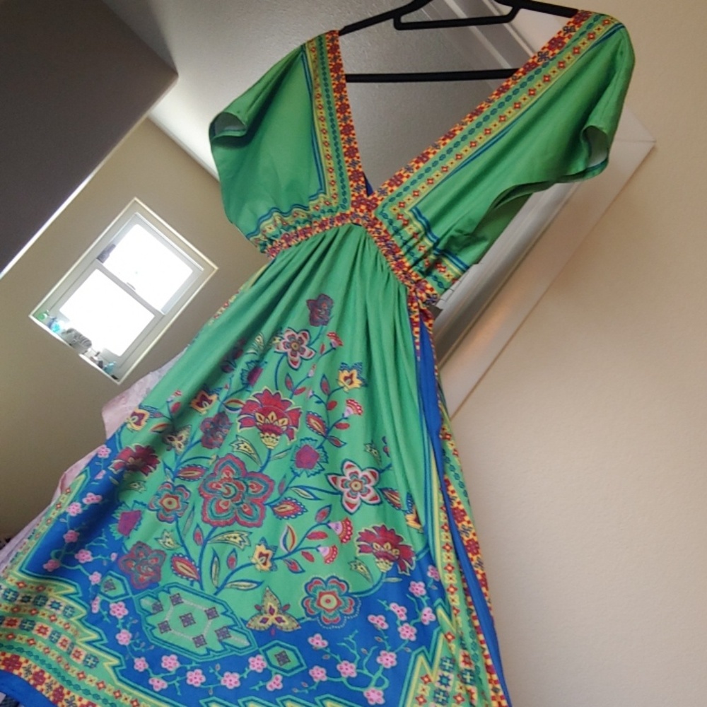 Green flying tomato dress - Picture 8 of 8